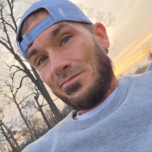 Meet your Posher, Josh